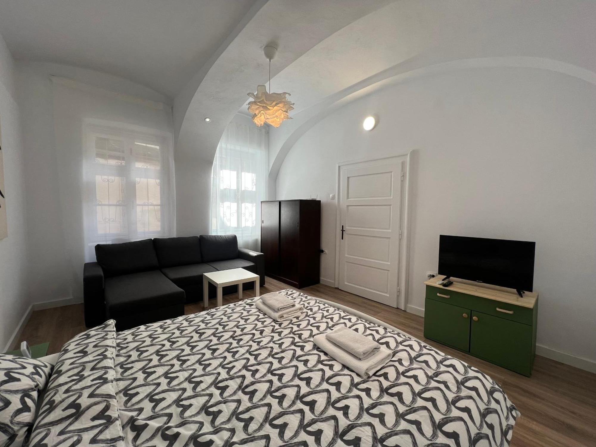 Cosy Home In The Heart Of Old Braşov Exterior foto